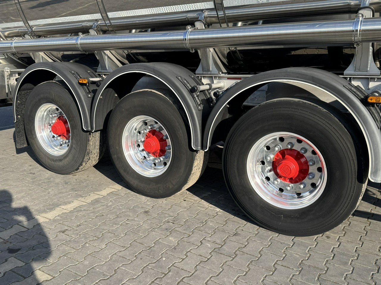 Leasing di Lag Spożywcza Magyar Izolowana Webasto Pompa Elektryczna do Zrzutu Lag Spożywcza Magyar Izolowana Webasto Pompa Elektryczna do Zrzutu: foto 13