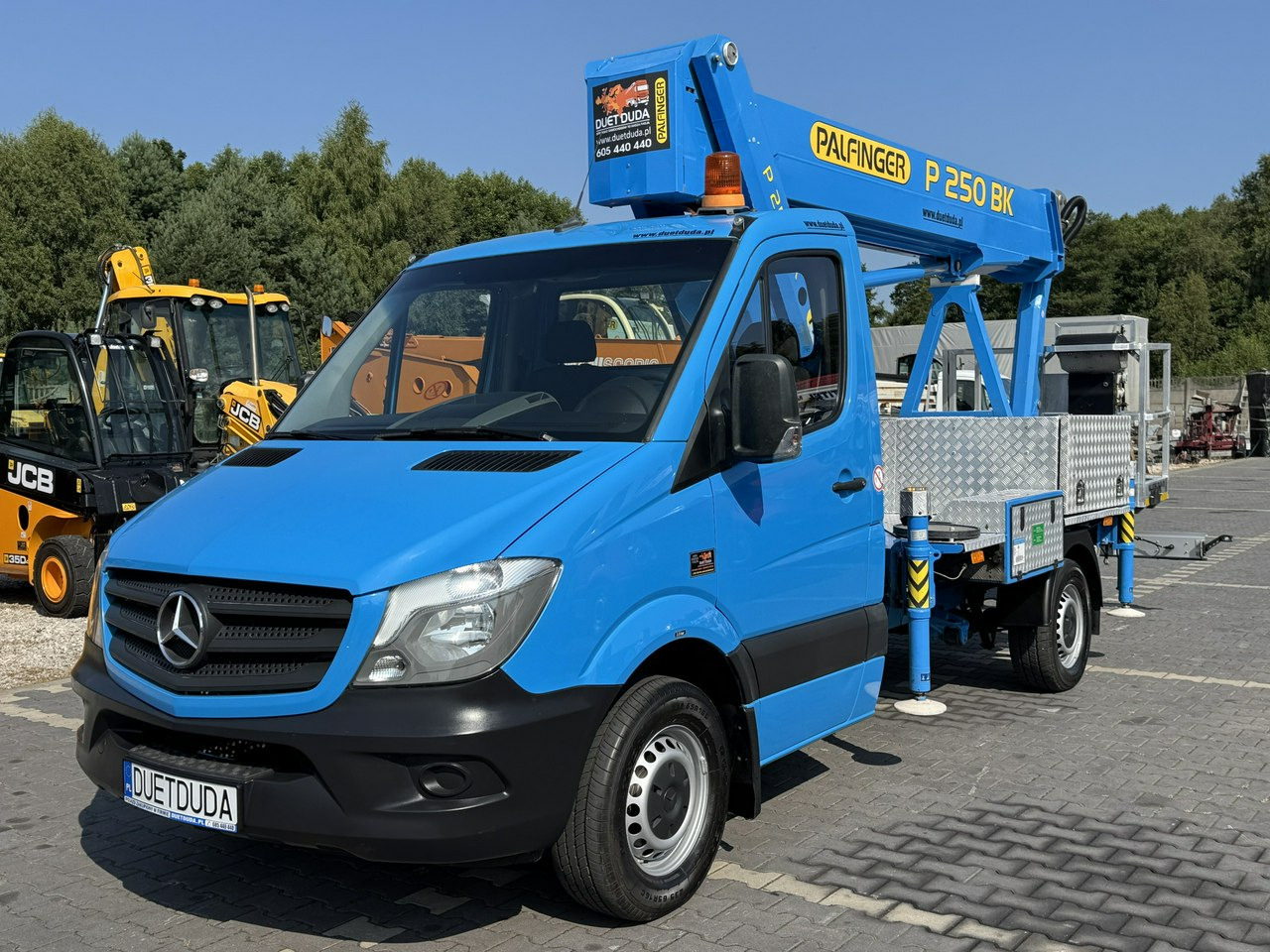 Mercedes Sprinter - Piattaforma autocarrata: foto 3 Mercedes Sprinter - Piattaforma autocarrata: foto 3