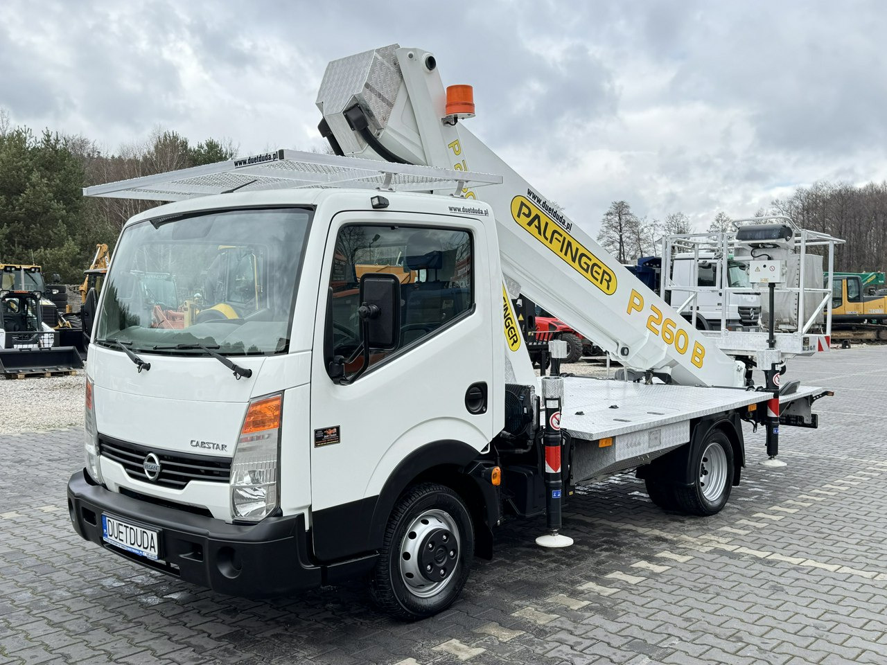Nissan Cabstar - Piattaforma autocarrata: foto 4 Nissan Cabstar - Piattaforma autocarrata: foto 4