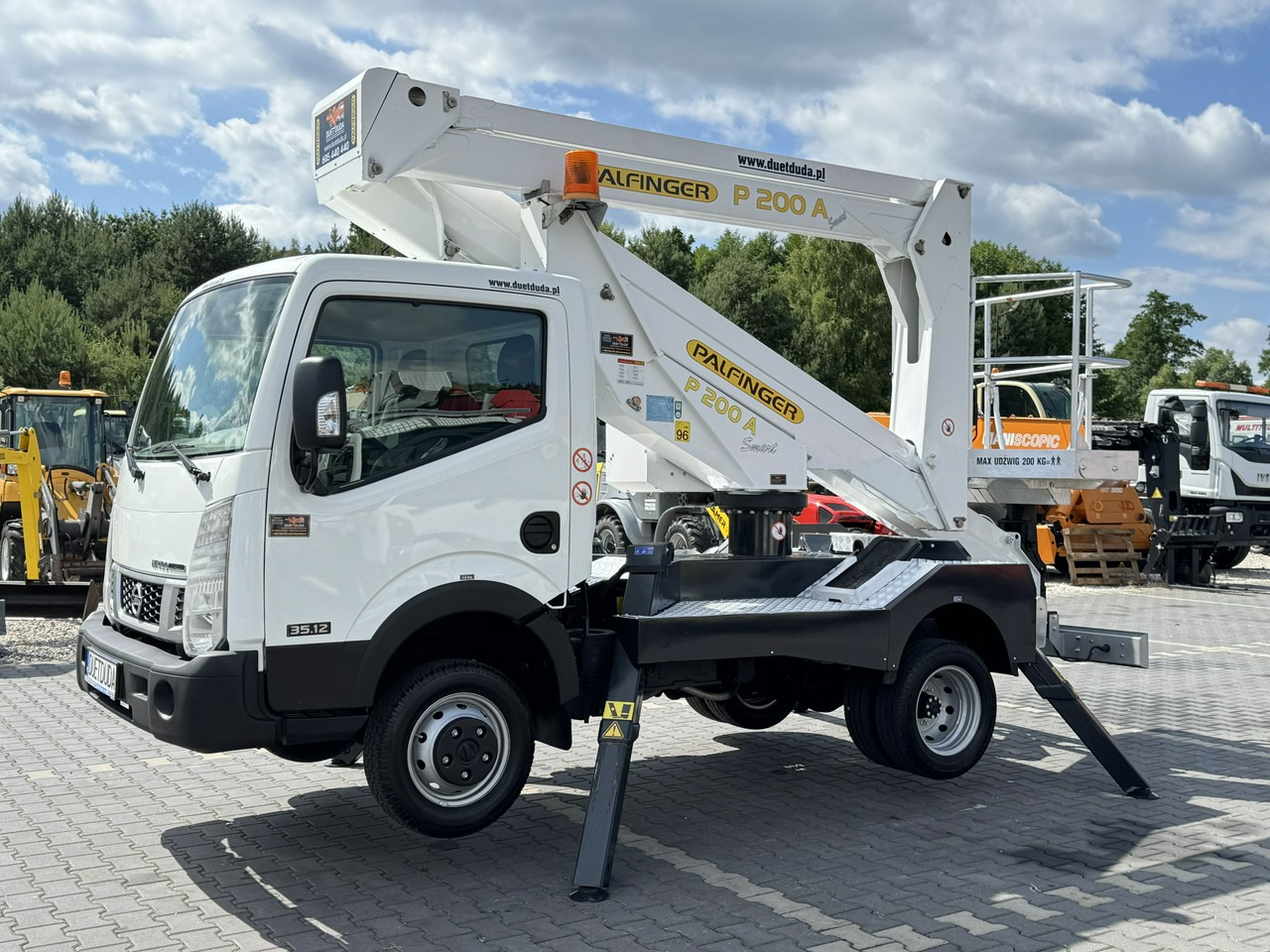 Nissan Cabstar - Piattaforma autocarrata: foto 2 Nissan Cabstar - Piattaforma autocarrata: foto 2