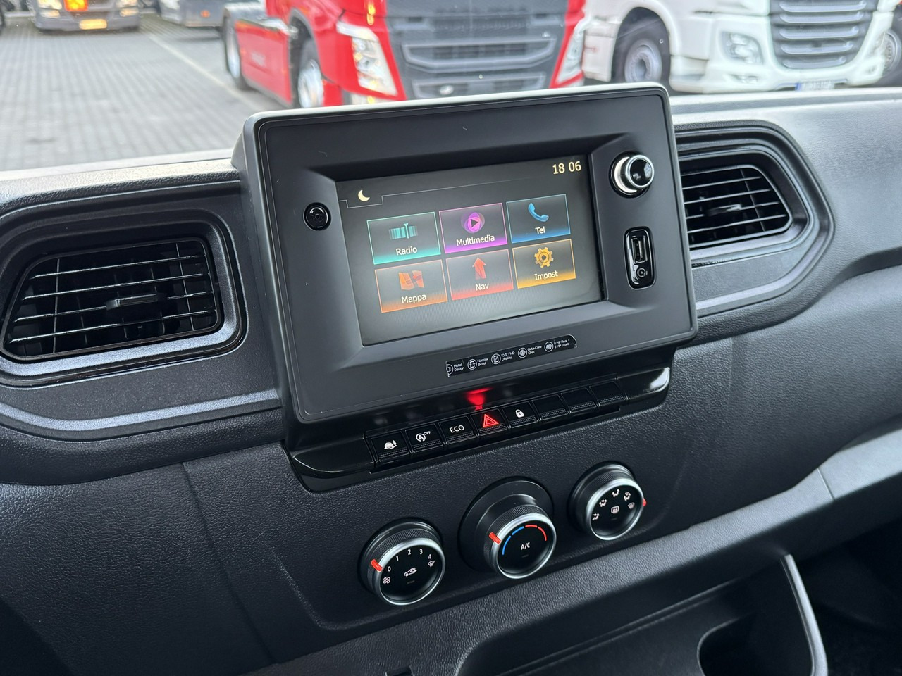 Carro attrezzi Renault Master: foto 27
