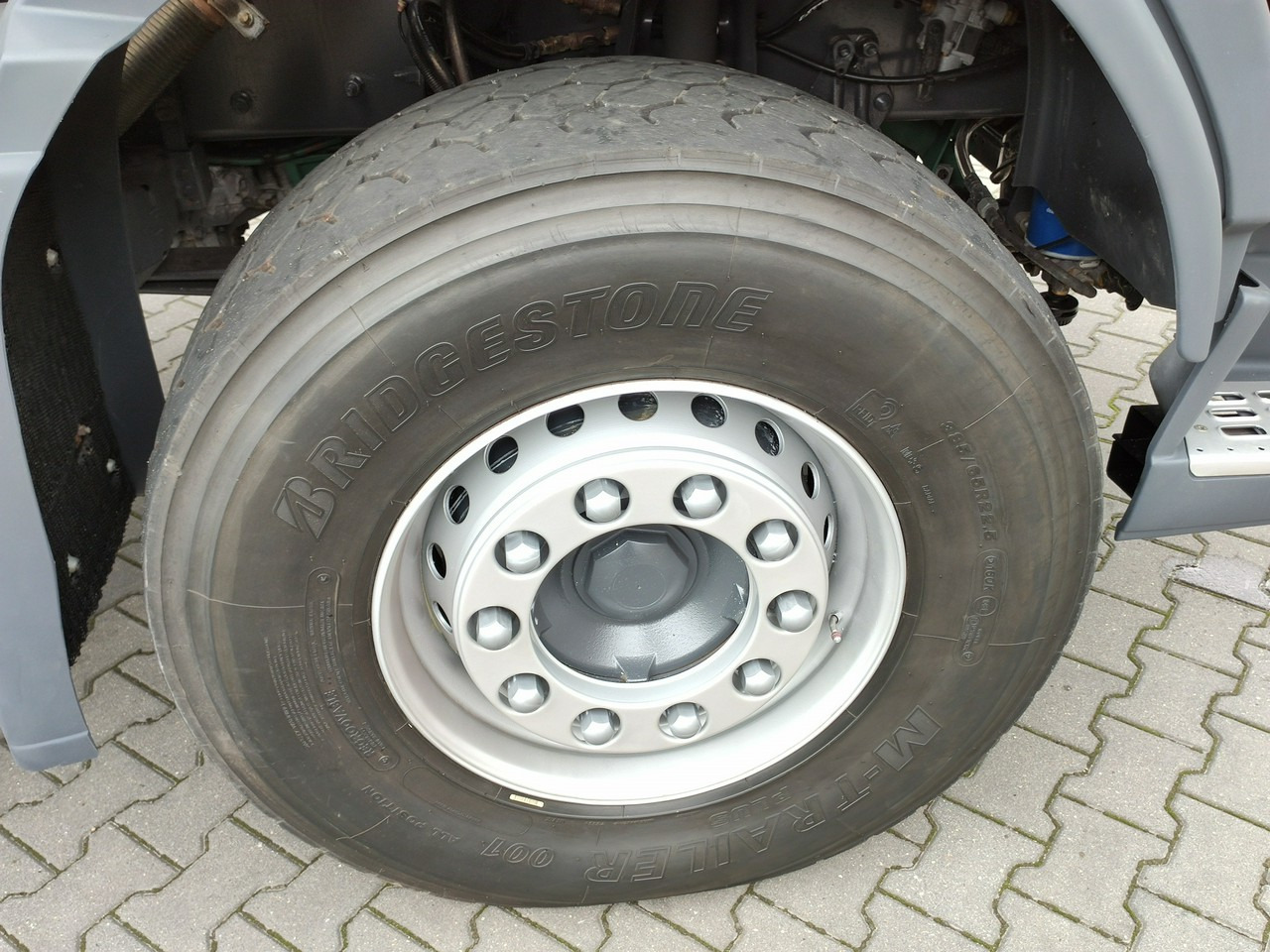 Autocarro ribaltabile, Camion con gru Volvo FMX 410 6x4 13L HDS Radiowy Hydroburta: foto 10