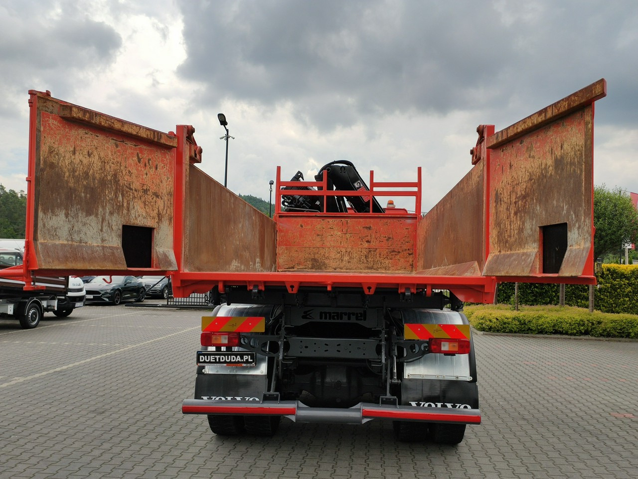 Autocarro ribaltabile, Camion con gru Volvo FMX 410 6x4 13L HDS Radiowy Hydroburta: foto 7