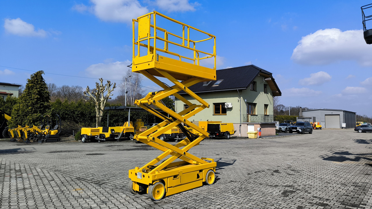 Piattaforma a pantografo HAULOTTE Compact 8: foto 11