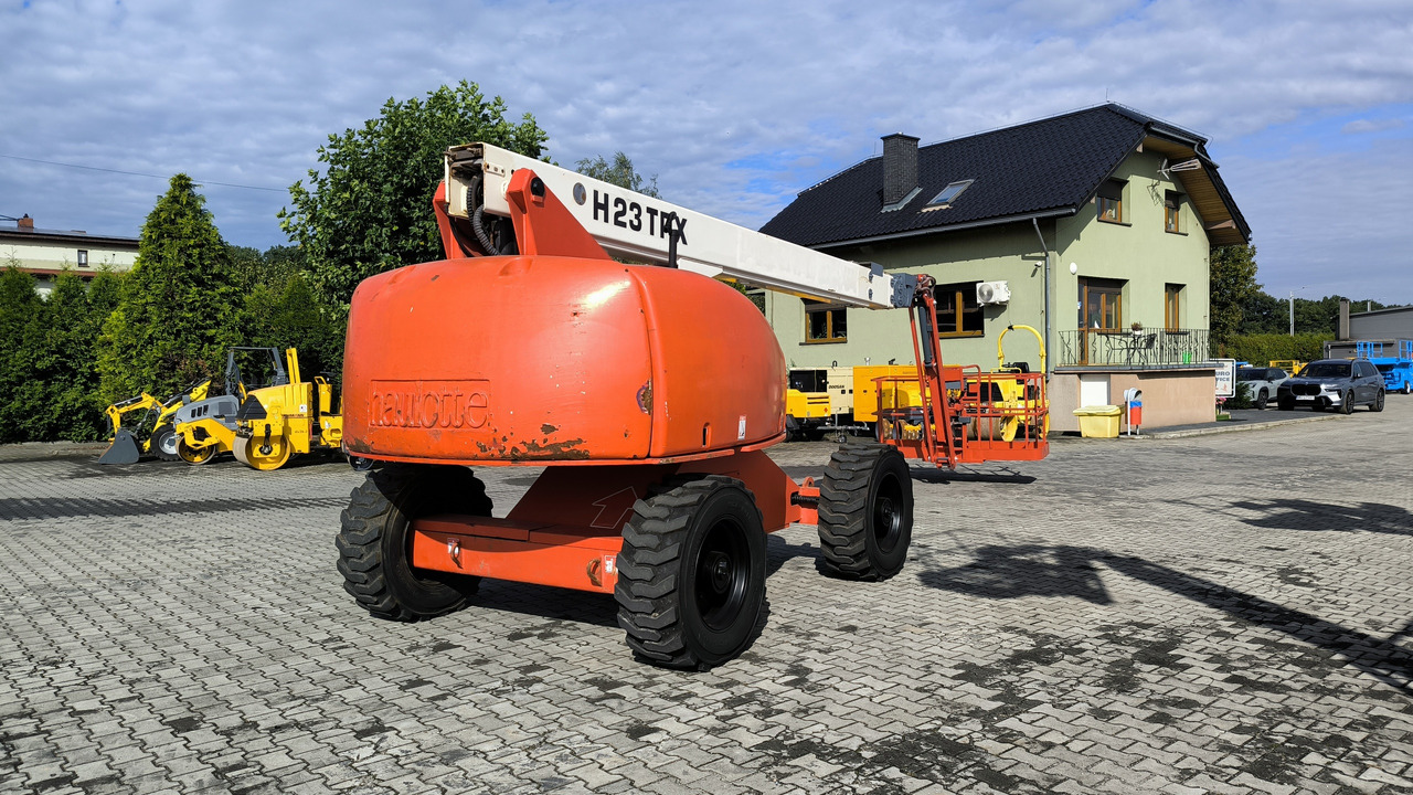 HAULOTTE H 23 TPX - Piattaforma telescopica: foto 3 HAULOTTE H 23 TPX - Piattaforma telescopica: foto 3