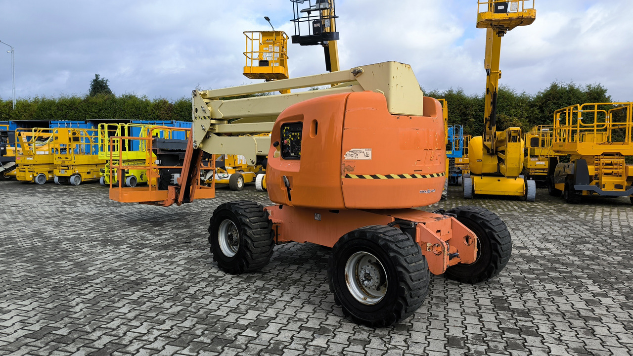 JLG 450 AJ - Piattaforma articolata: foto 1 JLG 450 AJ - Piattaforma articolata: foto 1
