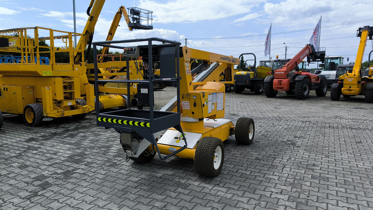 NIFTYLIFT HR 12 NE - Piattaforma articolata: foto 1 NIFTYLIFT HR 12 NE - Piattaforma articolata: foto 1