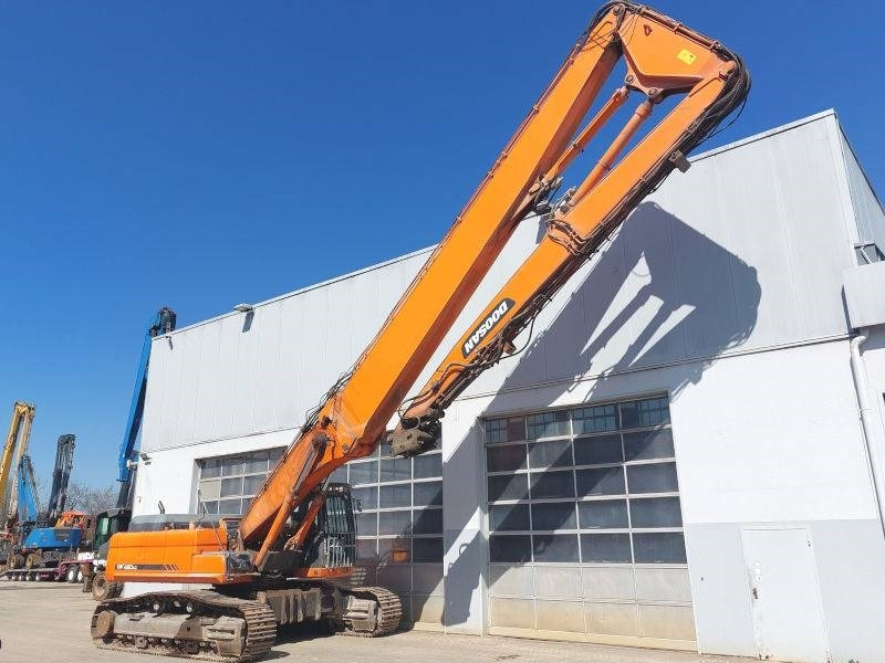 Doosan DX 420 LC - Escavatori per demolizione: foto 4 Doosan DX 420 LC - Escavatori per demolizione: foto 4