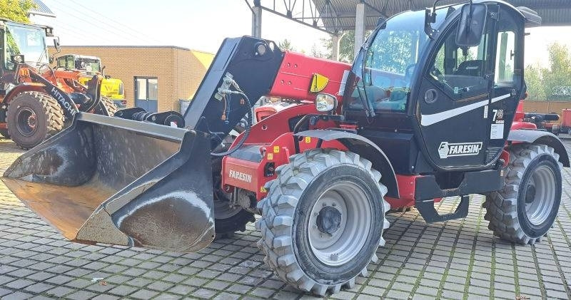 Faresin 7.45 Classic Teleskoplader - Pala gommata telescopica: foto 2 Faresin 7.45 Classic Teleskoplader - Pala gommata telescopica: foto 2