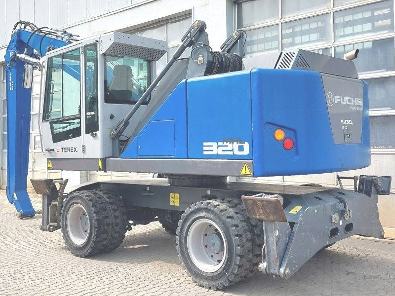 Fuchs MHL 320 F - Escavatore per movimentazione: foto 3 Fuchs MHL 320 F - Escavatore per movimentazione: foto 3