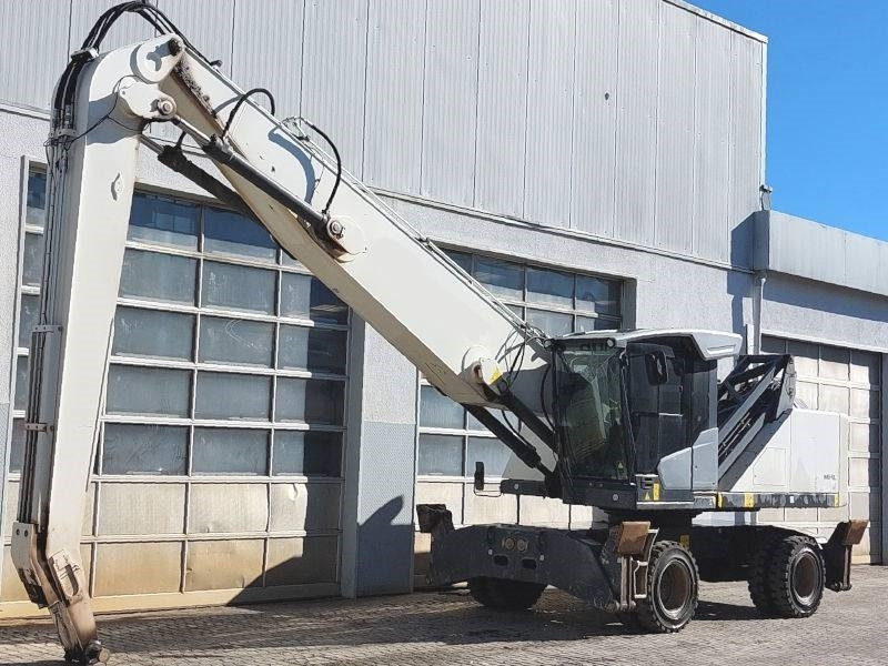 Fuchs MHL 340 F - Escavatore per movimentazione: foto 2 Fuchs MHL 340 F - Escavatore per movimentazione: foto 2