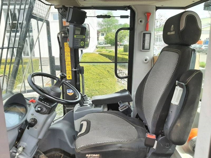 Pala gommata Hitachi ZW 310-6: foto 9