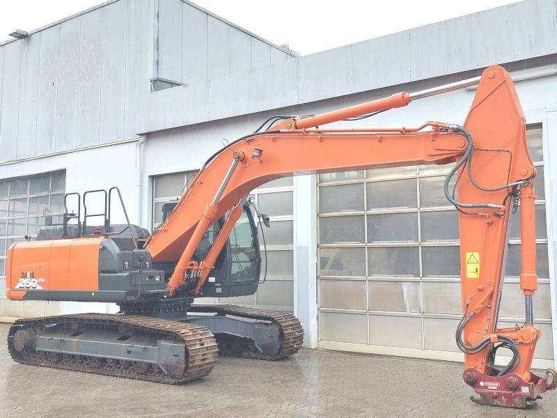 Hitachi ZX 250 LCN-6 - Escavatore cingolato: foto 4 Hitachi ZX 250 LCN-6 - Escavatore cingolato: foto 4