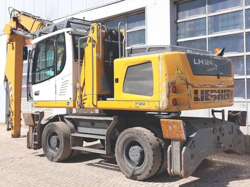 Liebherr LH 24 - Escavatore per movimentazione: foto 3 Liebherr LH 24 - Escavatore per movimentazione: foto 3