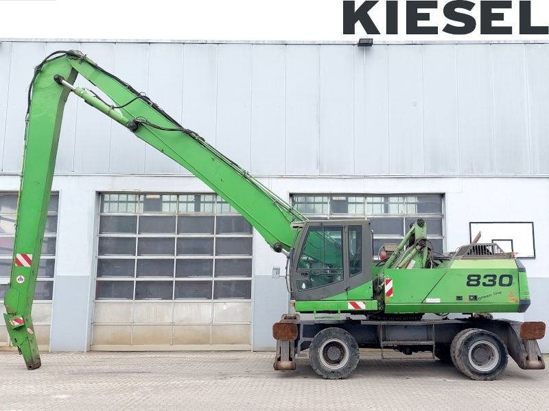 Sennebogen 830 - Escavatore per movimentazione: foto 1 Sennebogen 830 - Escavatore per movimentazione: foto 1