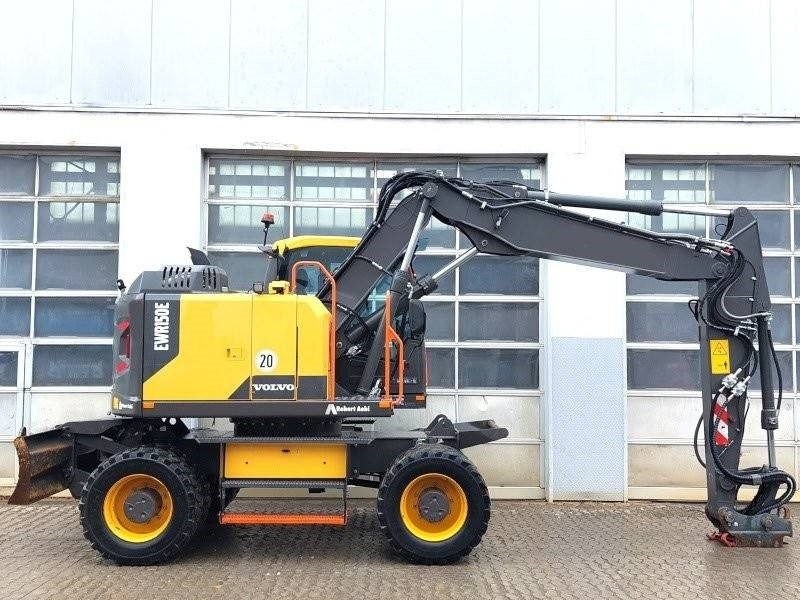 Volvo EWR 150 E - Escavatore gommato: foto 5 Volvo EWR 150 E - Escavatore gommato: foto 5