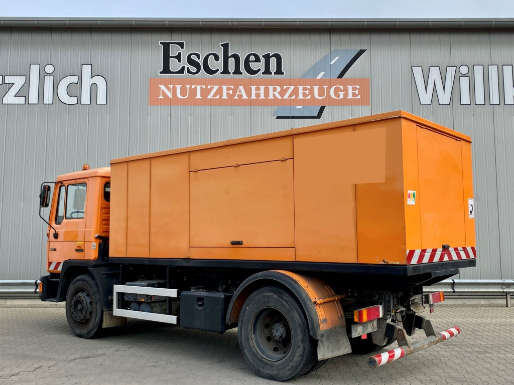 MAN 18.272 / Stromaggregat - Camion, Veicolo speciale/ Comunale: foto 3 MAN 18.272 / Stromaggregat - Camion, Veicolo speciale/ Comunale: foto 3