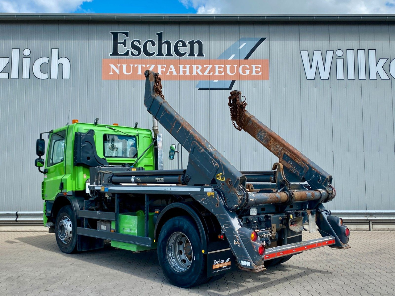 DAF CF 85.360 | MEILLER AK 12.T*Klima*Tempomat*AHK - Autocarro ribaltabile: foto 4 DAF CF 85.360 | MEILLER AK 12.T*Klima*Tempomat*AHK - Autocarro ribaltabile: foto 4
