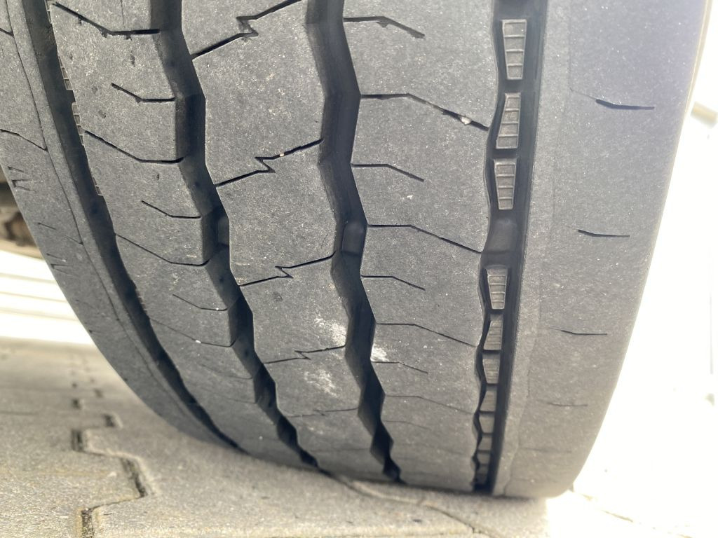 MAN TGL 10.220 | PK 7.501*FUNK*5+6.Kreis*Navi*2x AHK - Autocarro con pianale/ Cassone fisso, Camion con gru: foto 5 MAN TGL 10.220 | PK 7.501*FUNK*5+6.Kreis*Navi*2x AHK - Autocarro con pianale/ Cassone fisso, Camion con gru: foto 5