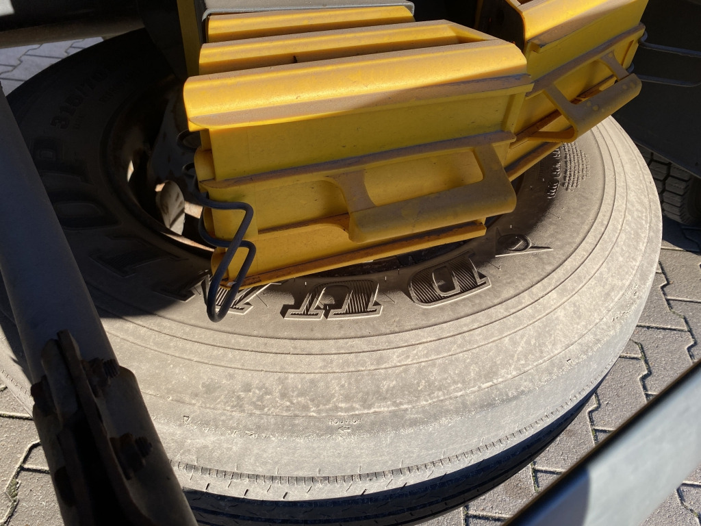 MAN TGX 26.400 6x2-2 LL / MBB-LBW - Autocarro furgonato: foto 4 MAN TGX 26.400 6x2-2 LL / MBB-LBW - Autocarro furgonato: foto 4