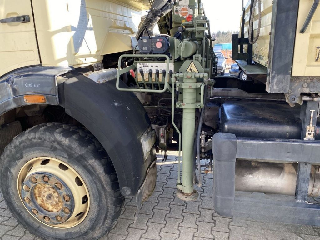 Mercedes-Benz 1017 4x4 Allrad Pritsche | HIAB 060-2 Kran*36TKM - Autocarro con pianale/ Cassone fisso, Camion con gru: foto 3 Mercedes-Benz 1017 4x4 Allrad Pritsche | HIAB 060-2 Kran*36TKM - Autocarro con pianale/ Cassone fisso, Camion con gru: foto 3