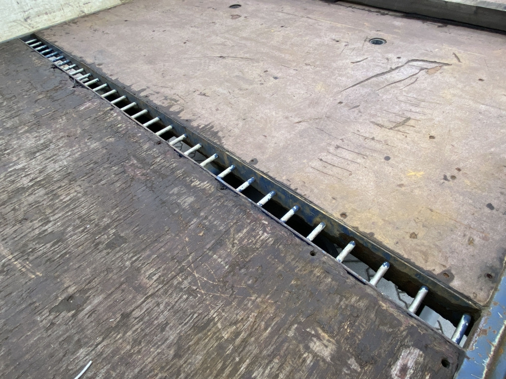 Mercedes-Benz 1224 L Atego / MKG-Faltkran - Autocarro con pianale/ Cassone fisso, Camion con gru: foto 3 Mercedes-Benz 1224 L Atego / MKG-Faltkran - Autocarro con pianale/ Cassone fisso, Camion con gru: foto 3