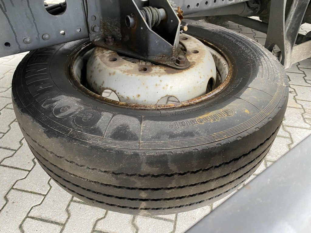 Mercedes-Benz 1224 L Atego / MKG-Faltkran - Autocarro con pianale/ Cassone fisso, Camion con gru: foto 4 Mercedes-Benz 1224 L Atego / MKG-Faltkran - Autocarro con pianale/ Cassone fisso, Camion con gru: foto 4