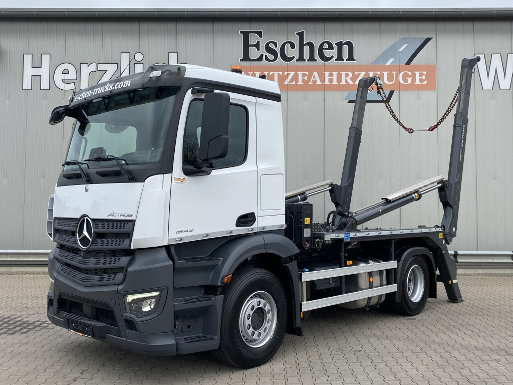 Mercedes-Benz 1842 L Actros - Autocarro multibenna: foto 1 Mercedes-Benz 1842 L Actros - Autocarro multibenna: foto 1