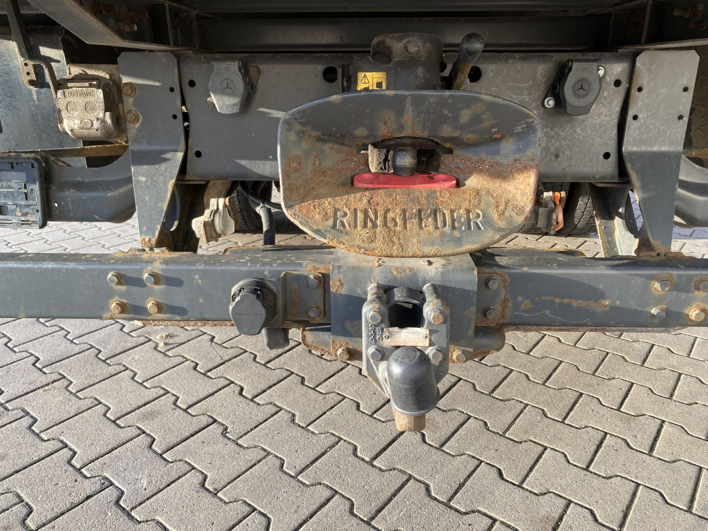 Mercedes-Benz 818 Atego - Autocarro con pianale/ Cassone fisso: foto 2 Mercedes-Benz 818 Atego - Autocarro con pianale/ Cassone fisso: foto 2