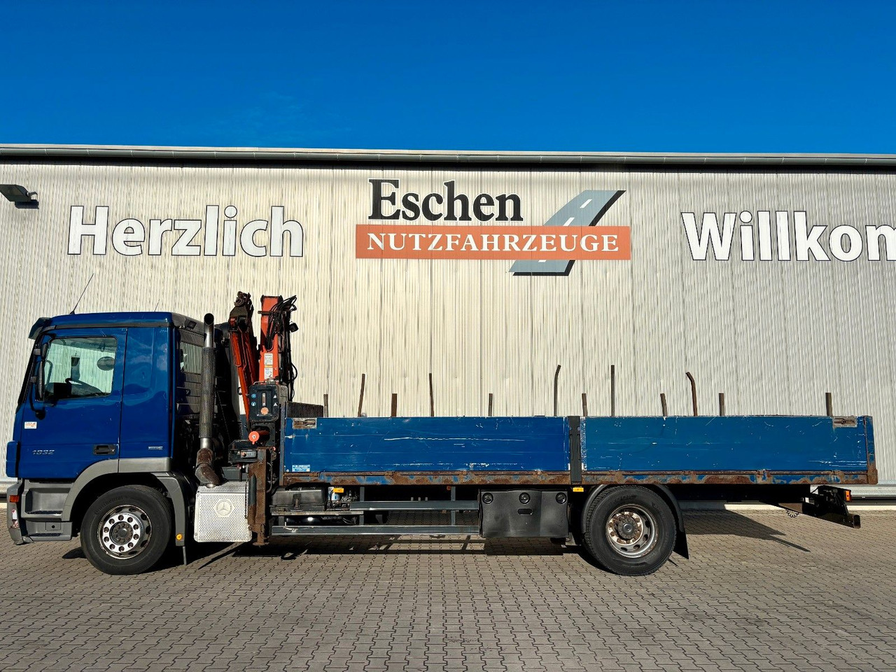 Mercedes-Benz Actros 1832 I Terex 85.2A3*9,10m*Telligent*Klima - Autocarro con pianale/ Cassone fisso, Camion con gru: foto 3 Mercedes-Benz Actros 1832 I Terex 85.2A3*9,10m*Telligent*Klima - Autocarro con pianale/ Cassone fisso, Camion con gru: foto 3