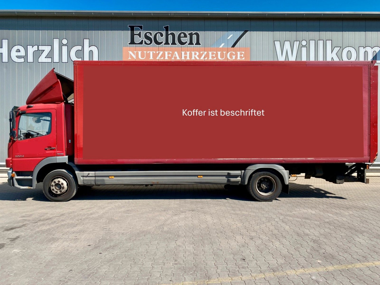 Mercedes-Benz Atego 1224 | BÄR LBW 1,50to*3x Sitze*Klima*AHK - Autocarro furgonato: foto 2 Mercedes-Benz Atego 1224 | BÄR LBW 1,50to*3x Sitze*Klima*AHK - Autocarro furgonato: foto 2