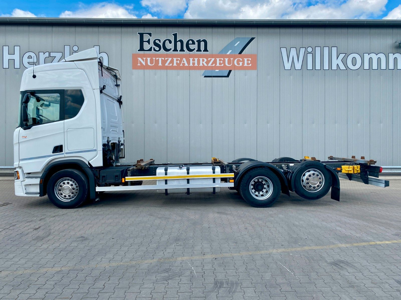 Scania R 450 B 6x2*4 BDF | Retarder*AHK*Lift*SDG Rahmen - Autocarro portacontainer/ Caisse interchangeable: foto 2 Scania R 450 B 6x2*4 BDF | Retarder*AHK*Lift*SDG Rahmen - Autocarro portacontainer/ Caisse interchangeable: foto 2