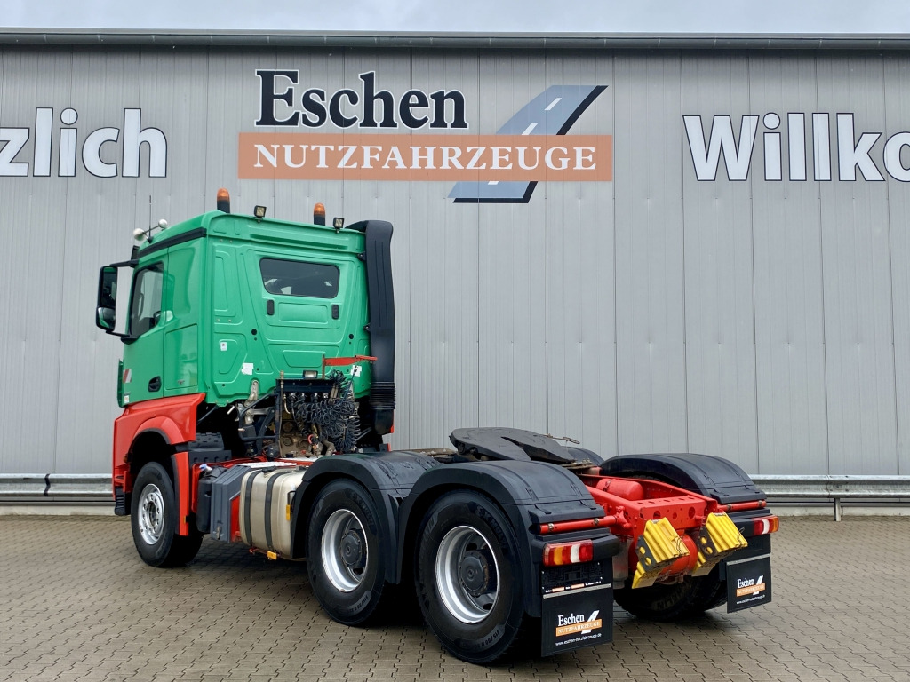 Mercedes-Benz 2663 LS Arocs 6x4 - Trattore stradale: foto 3 Mercedes-Benz 2663 LS Arocs 6x4 - Trattore stradale: foto 3
