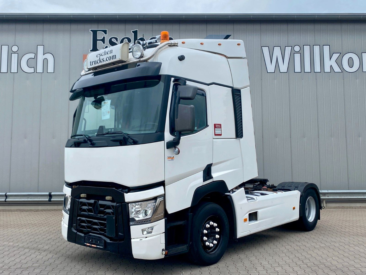 Renault T 460 Comfort | 2x Hydraulik*TV*Spoiler*2x Tank - Trattore stradale: foto 1 Renault T 460 Comfort | 2x Hydraulik*TV*Spoiler*2x Tank - Trattore stradale: foto 1