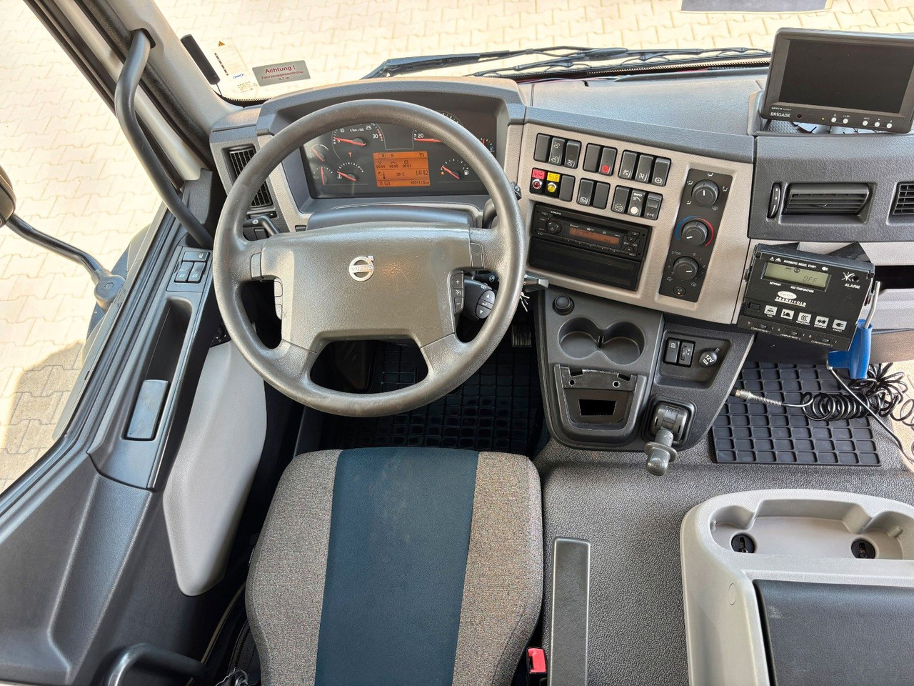 Autocarro frigorifero Volvo FL 250|CarrierSupra1250MT*Diesel/Netz*LBW 2.0to.: foto 16