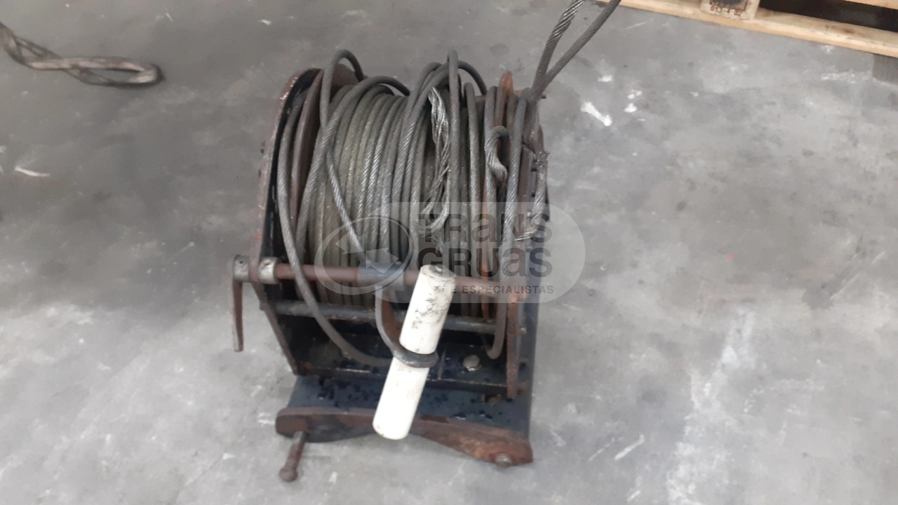 Cabrestante de elevación BREVINI V20 - Verricello: foto 1 Cabrestante de elevación BREVINI V20 - Verricello: foto 1