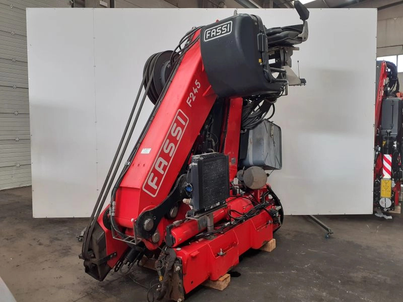 Grúa Fassi F245A.2.26 E-Dynamic - Gru per autocarro per Camion: foto 4 Grúa Fassi F245A.2.26 E-Dynamic - Gru per autocarro per Camion: foto 4