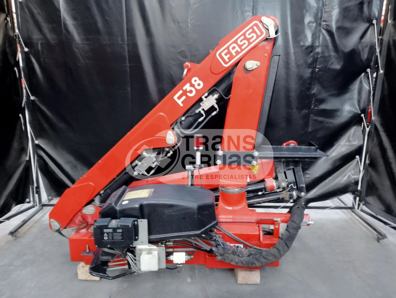 Grúa Fassi F38AF - Gru per autocarro per Camion: foto 4 Grúa Fassi F38AF - Gru per autocarro per Camion: foto 4