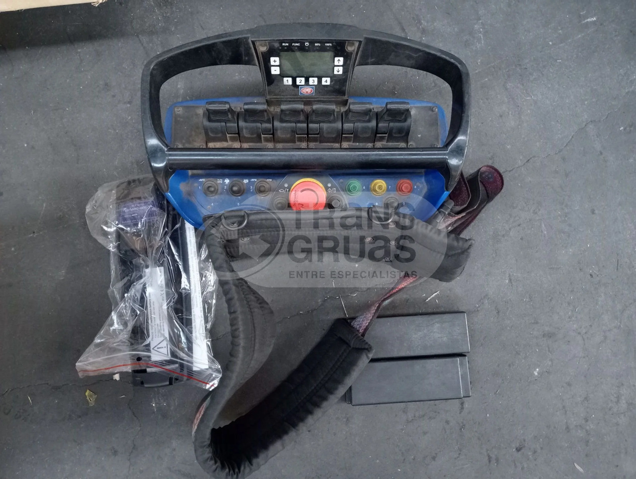 Grúa hidráulica HMF 2120 K4 - Gru per autocarro: foto 5 Grúa hidráulica HMF 2120 K4 - Gru per autocarro: foto 5