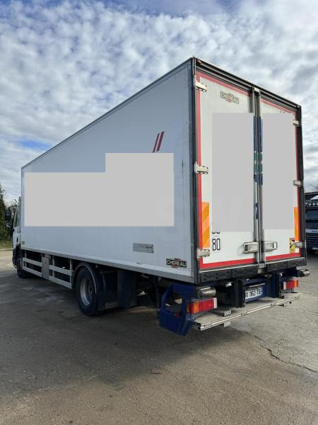 DAF CF75 - Autocarro frigorifero: foto 3 DAF CF75 - Autocarro frigorifero: foto 3