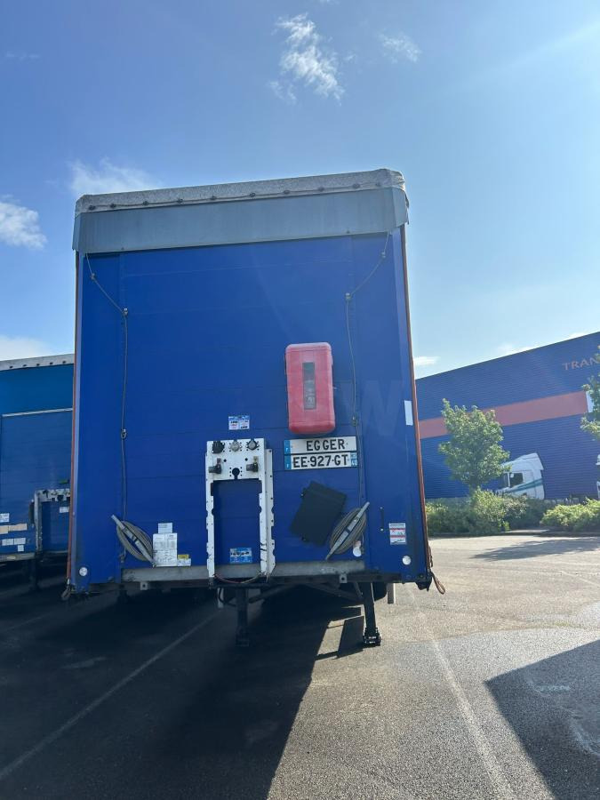 Fliegl - Semirimorchio centinato: foto 5 Fliegl - Semirimorchio centinato: foto 5