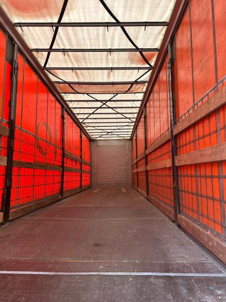 Fliegl - Semirimorchio centinato: foto 3 Fliegl - Semirimorchio centinato: foto 3