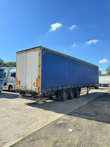 Fruehauf - Semirimorchio centinato: foto 4 Fruehauf - Semirimorchio centinato: foto 4