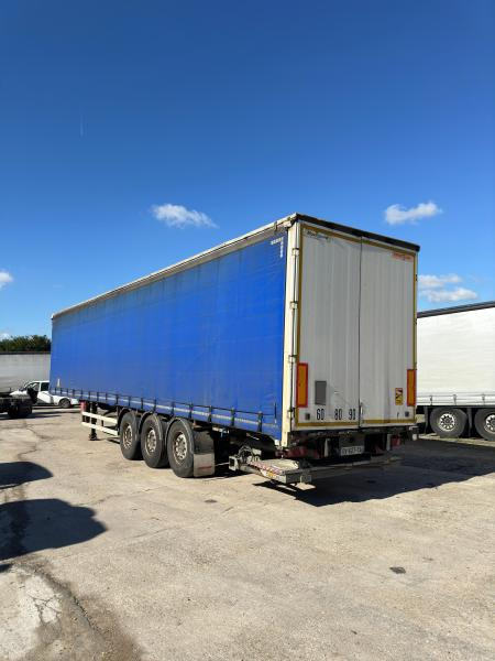 Fruehauf - Semirimorchio centinato: foto 3 Fruehauf - Semirimorchio centinato: foto 3