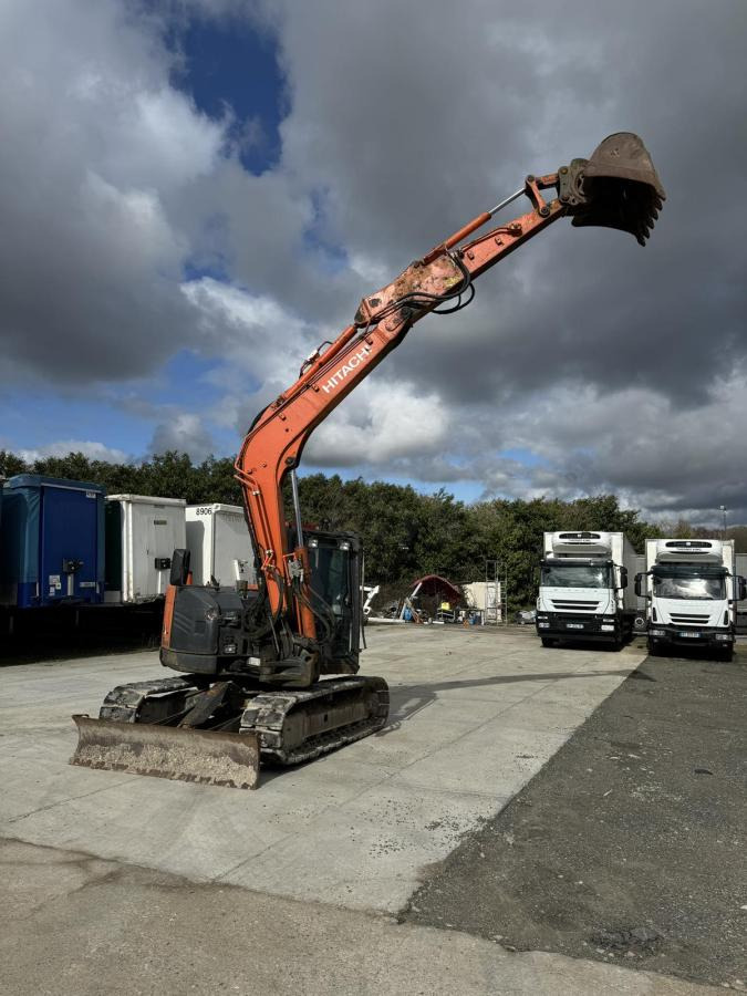 Hitachi ZX85USB-5A - Escavatore cingolato: foto 3 Hitachi ZX85USB-5A - Escavatore cingolato: foto 3