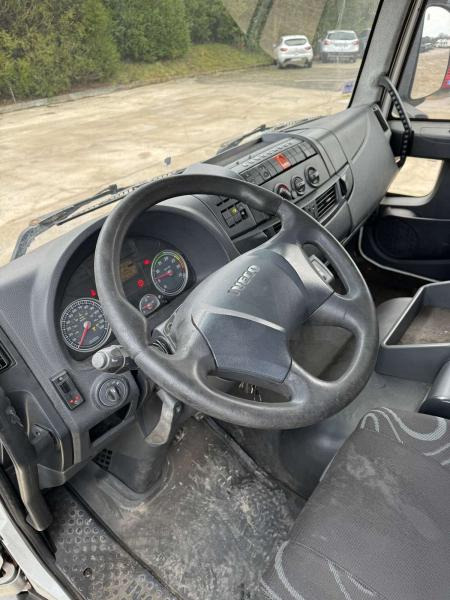 Iveco Eurocargo 160E30 - Autocarro frigorifero: foto 2 Iveco Eurocargo 160E30 - Autocarro frigorifero: foto 2