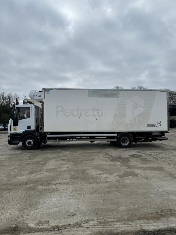 Iveco Eurocargo 160E30 - Autocarro frigorifero: foto 5 Iveco Eurocargo 160E30 - Autocarro frigorifero: foto 5