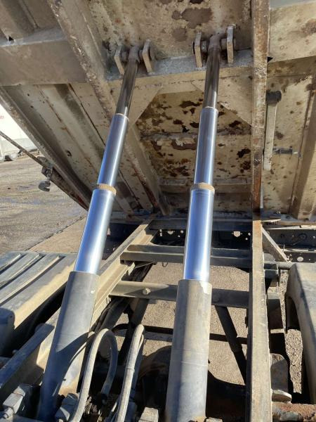 Renault Midlum 160 - Autocarro ribaltabile: foto 4 Renault Midlum 160 - Autocarro ribaltabile: foto 4