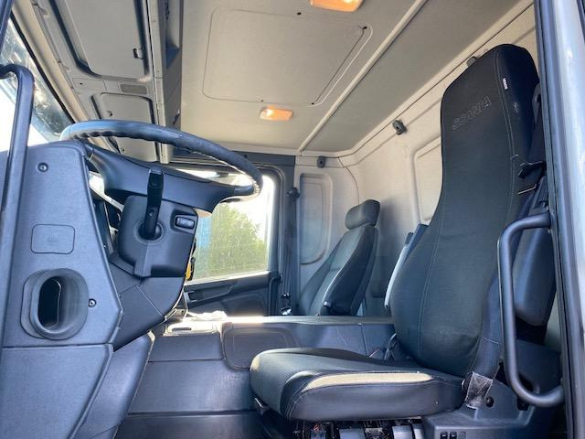 Scania 320 - Autocarro frigorifero: foto 3 Scania 320 - Autocarro frigorifero: foto 3