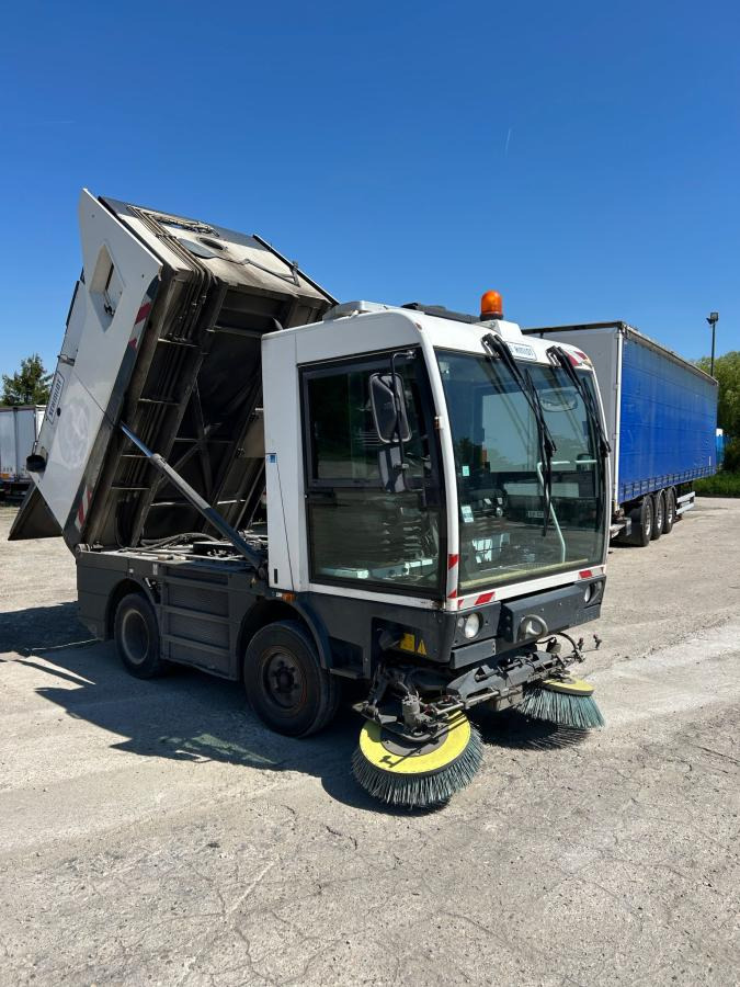 Schmidt Clingo 500 Compact 400 - Spazzatrice stradale: foto 5 Schmidt Clingo 500 Compact 400 - Spazzatrice stradale: foto 5